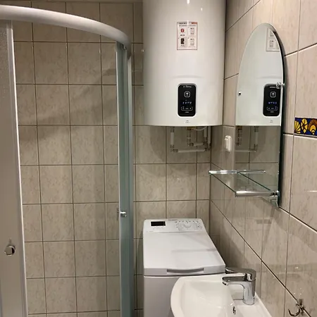 Dikol Two-Room Apartment-Self Check-In & Free Parking Near City Center Reval Esterno foto