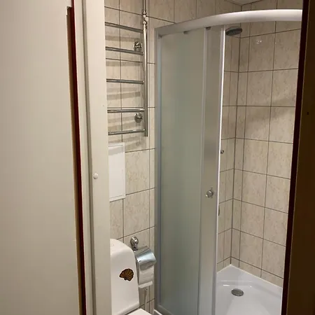 Dikol Two-Room Apartment-Self Check-In & Free Parking Near City Center Reval Esterno foto