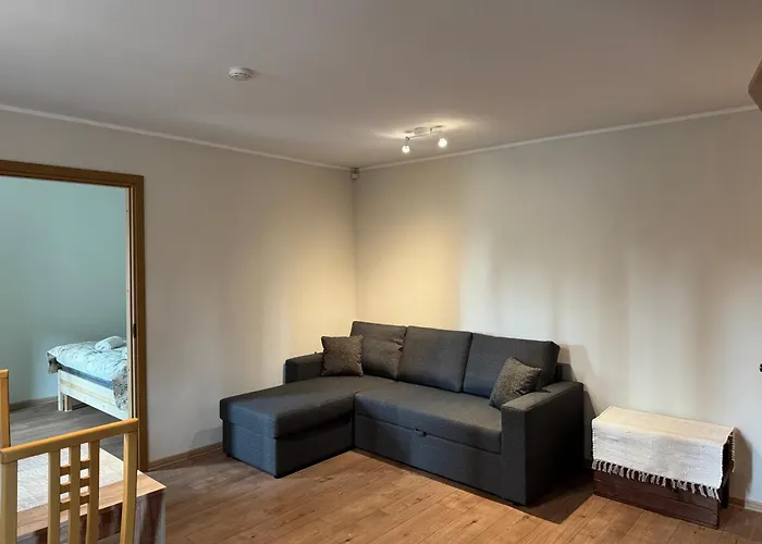 Dikol Two-Room Apartment-Self Check-In & Free Parking Near City Center
