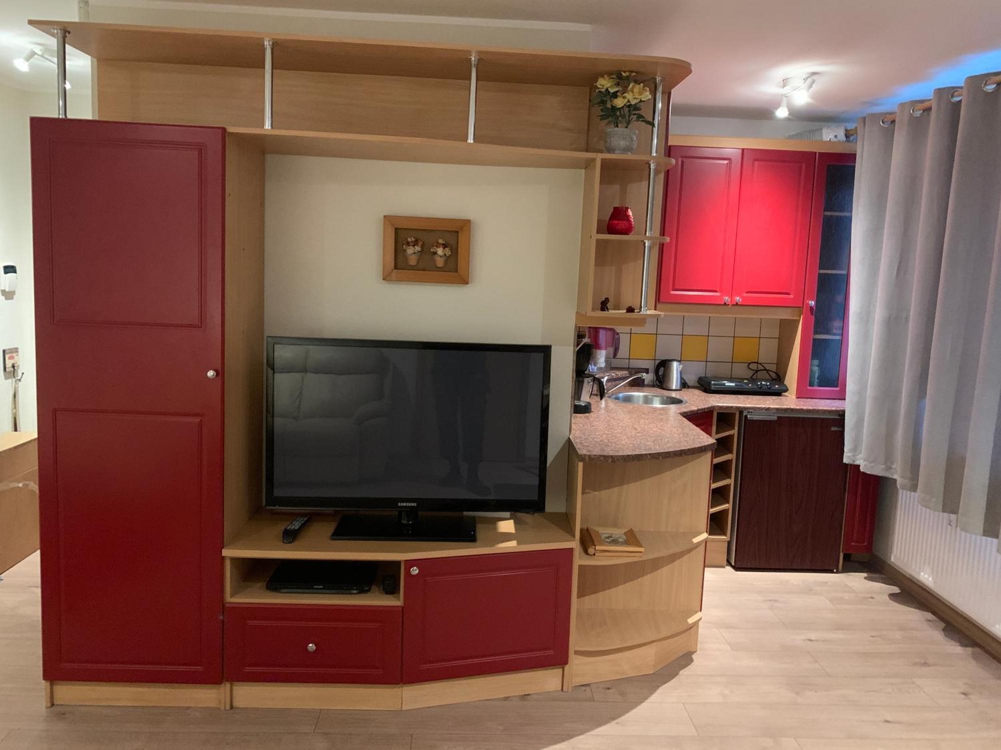 Апартаменты Dikol Two-room Apartment-self Check-in & Free Parking Near Center Таллин